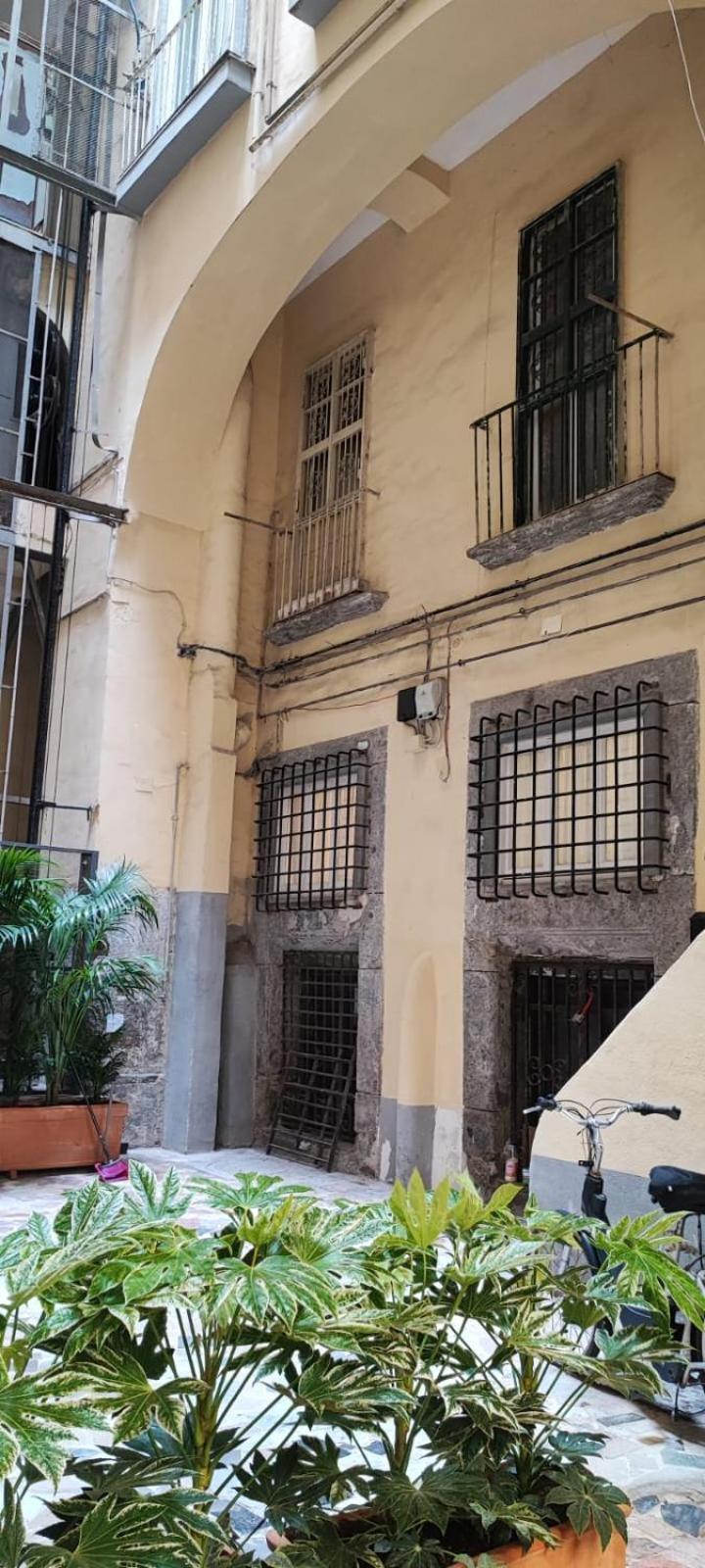 La Chicca Intero Nei Spagnoli *