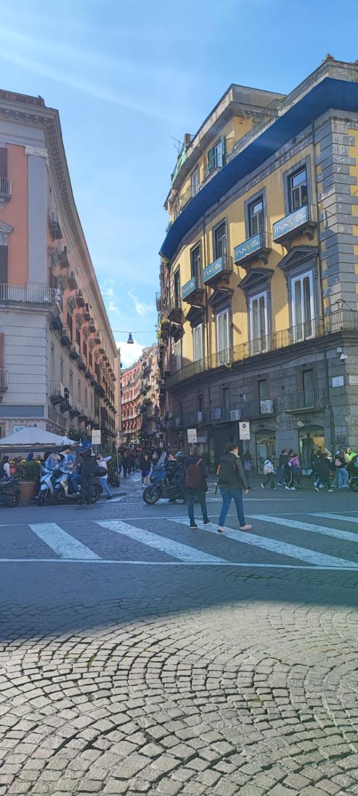 La Chicca Intero Nei Spagnoli Appartement Naples